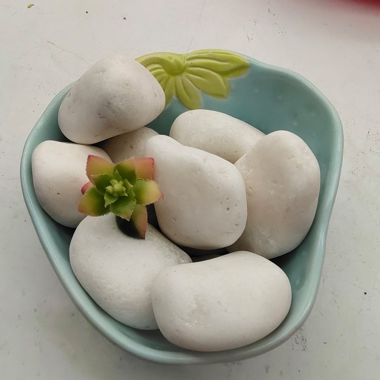 玉在室內外裝飾中的價格與價值解析